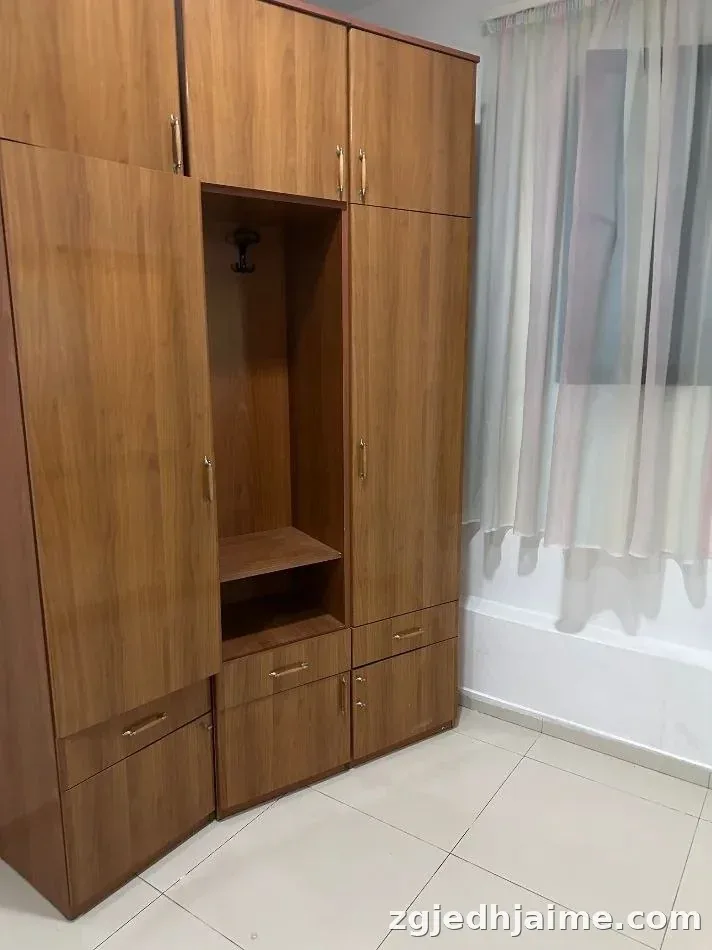 APARTAMENT 1+1 25,000 LEKE ISH-TREGU ELEKTRIK — foto 3
