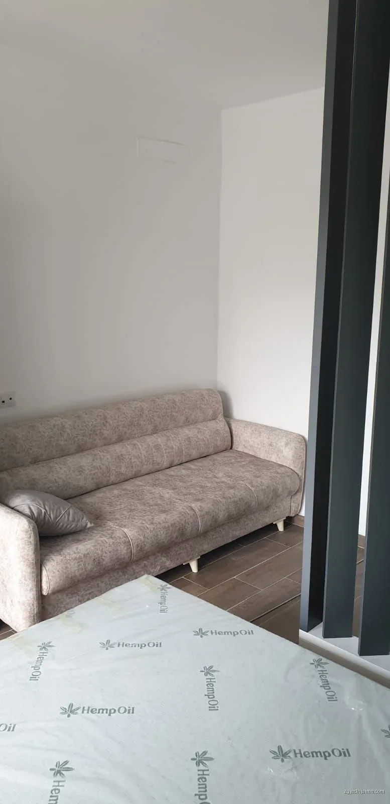 GARSIONERE  28000 LEKE.ASTIR — foto 3