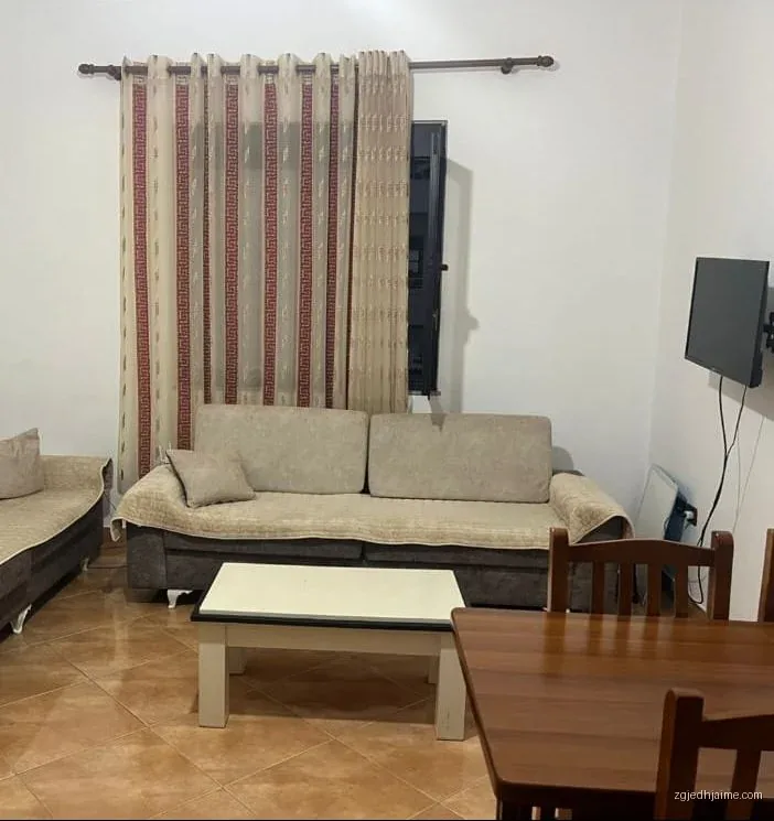 APARTAMENT 1+1. 26000 LEKE.QYTET STUDENTI — foto 1