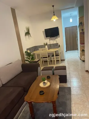 Foto 3/8