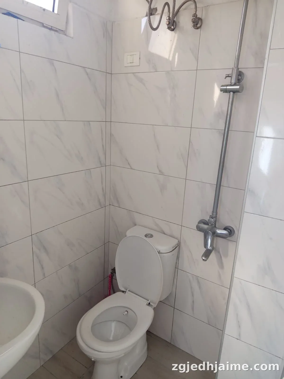 GARSONIERE 30,000 LEKE PRANE FAKULTETIT EKONOMIK — foto 5