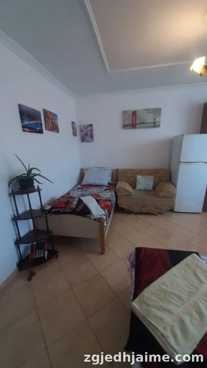 APARTAMENT 2+1 50,000 LEKE PRANE PEDIATRISE — foto 4
