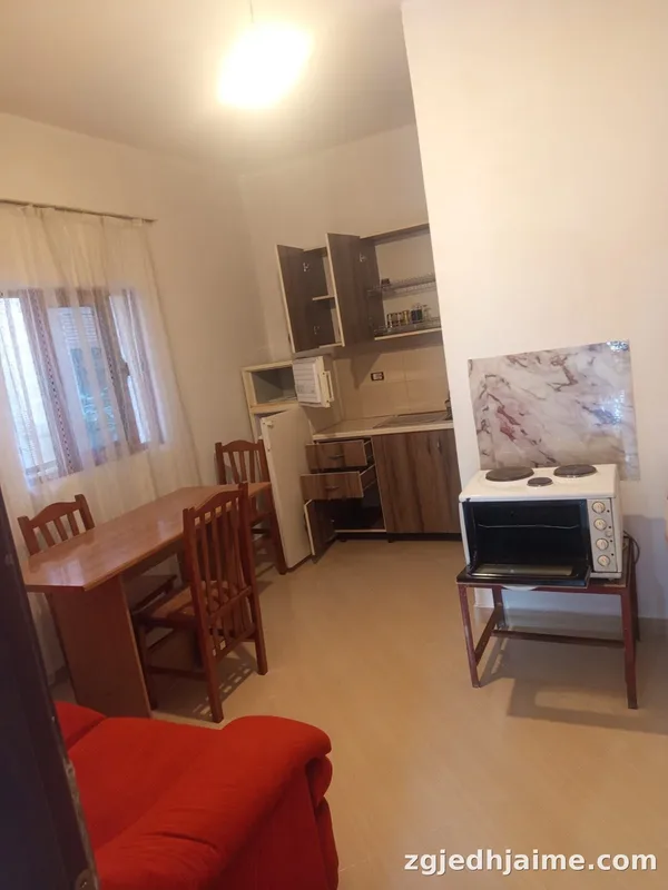 APARTAMENT 1+1. 25500 LEKE.RRUGA JORDAN MISJA
