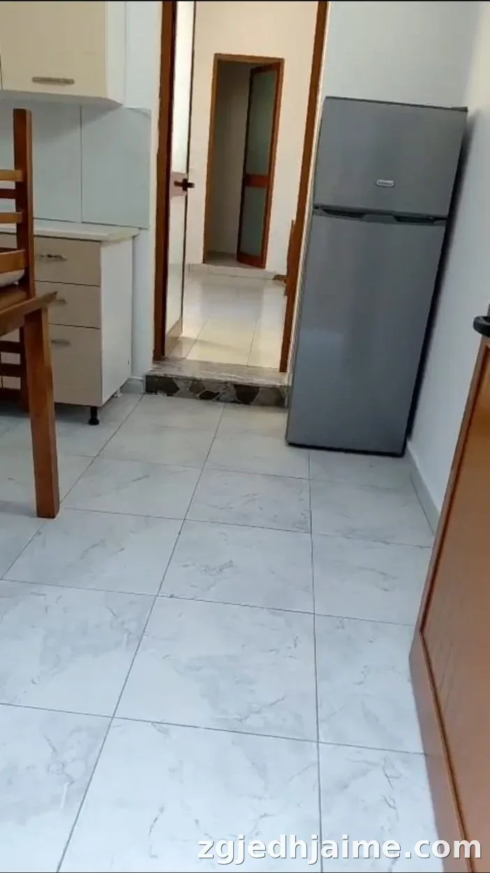 APARTAMENT 1+1. 28000 LEKE.QYTET STUDENTI — foto 3