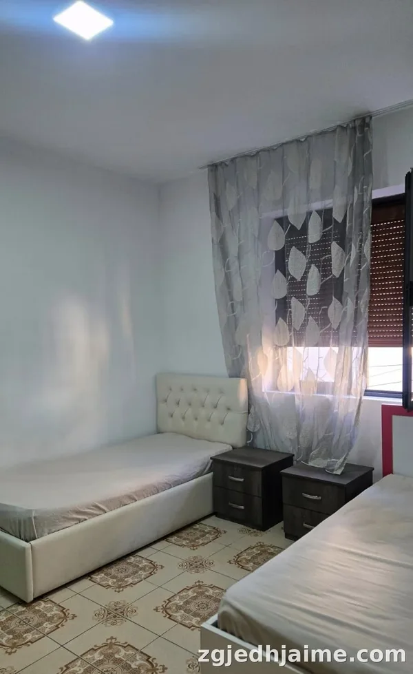 APARTAMENT 1+1. 32000 LEKE.RRUGA 5 MAJI
