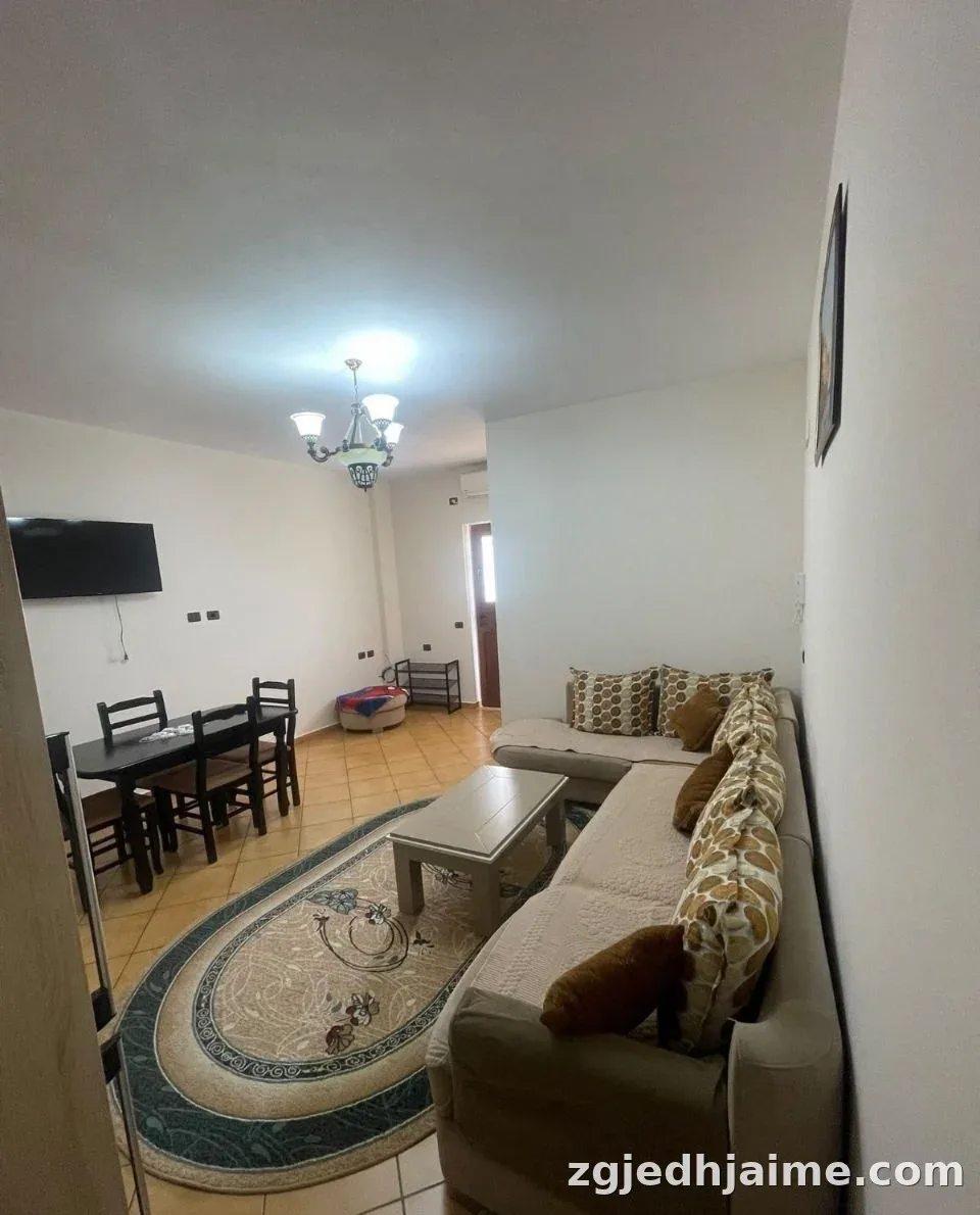 APARTAMENT 1+1 40,000 LEKE RRUGA 5 MAJ — foto 1