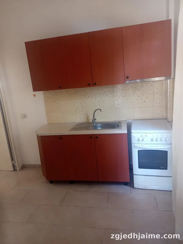 GARSIONERE 20000 LEKE.ISH TREGU ELEKTRIK