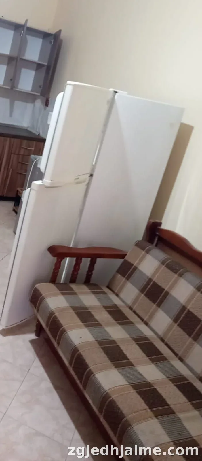 GARSIONERE 21000 LEKE DHE APARTAMENT 1+1. 23000 LEKE.RRUGA 5 MAJI — foto 1