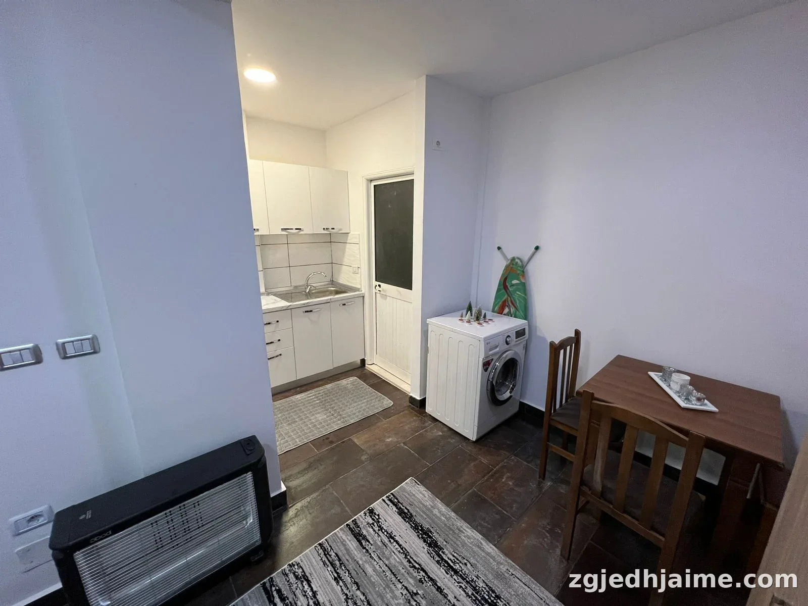 GARSIONERE 35000 LEKE.PAS UNIVERSITETIT TE MJEKSIS — foto 4