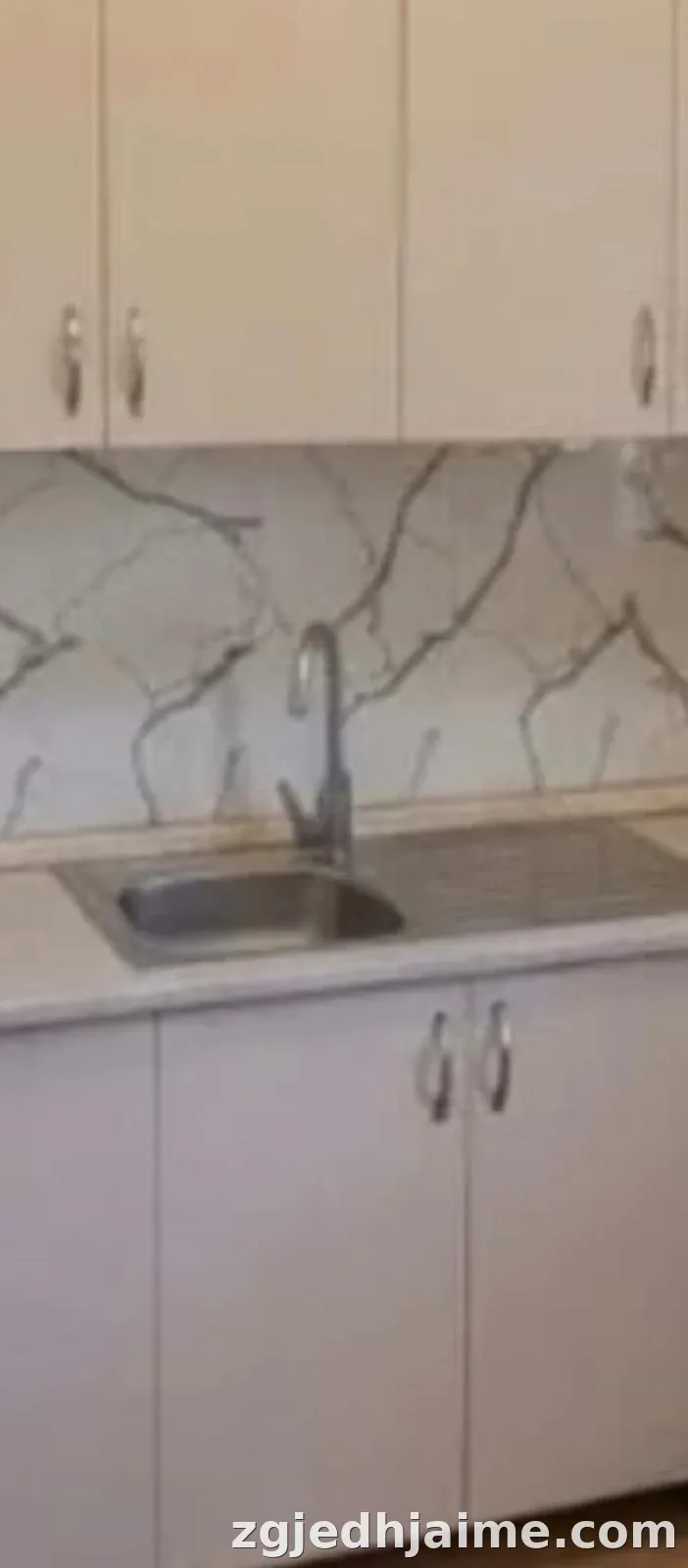 GARSIONERE 30000 LEKE. RRUGA E ELBASANIT — foto 2