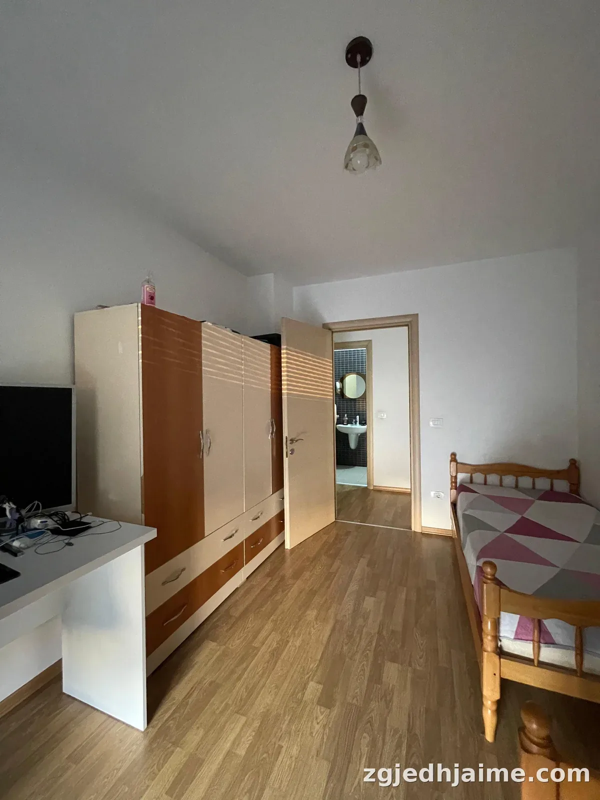 APARTAMENT 2+1. 550000 LEKE.QYTET STUDENTI — foto 4