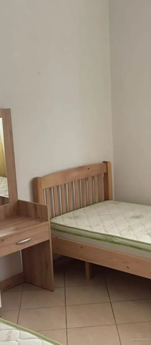 APARTAMENT 2+1. 400 EURO,DEPOT E UJIT,RRUGA FUAT TOPTANI