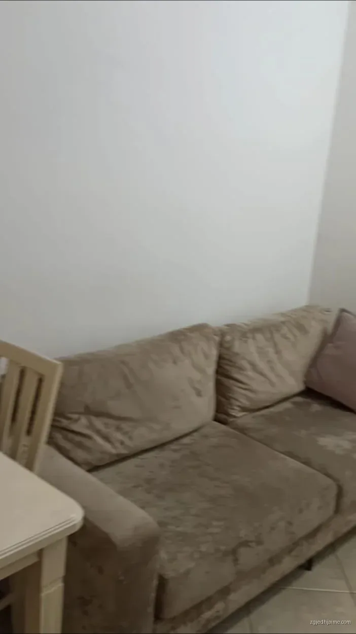 APARTAMENT 1+1. 30000 LEKE.RRUGA 5 MAJI — foto 1