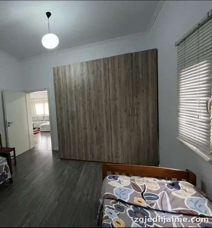APARTAMENT 2+1. 40000 LEKE.QYTET STUDENTI.BIG MARKET — foto 4
