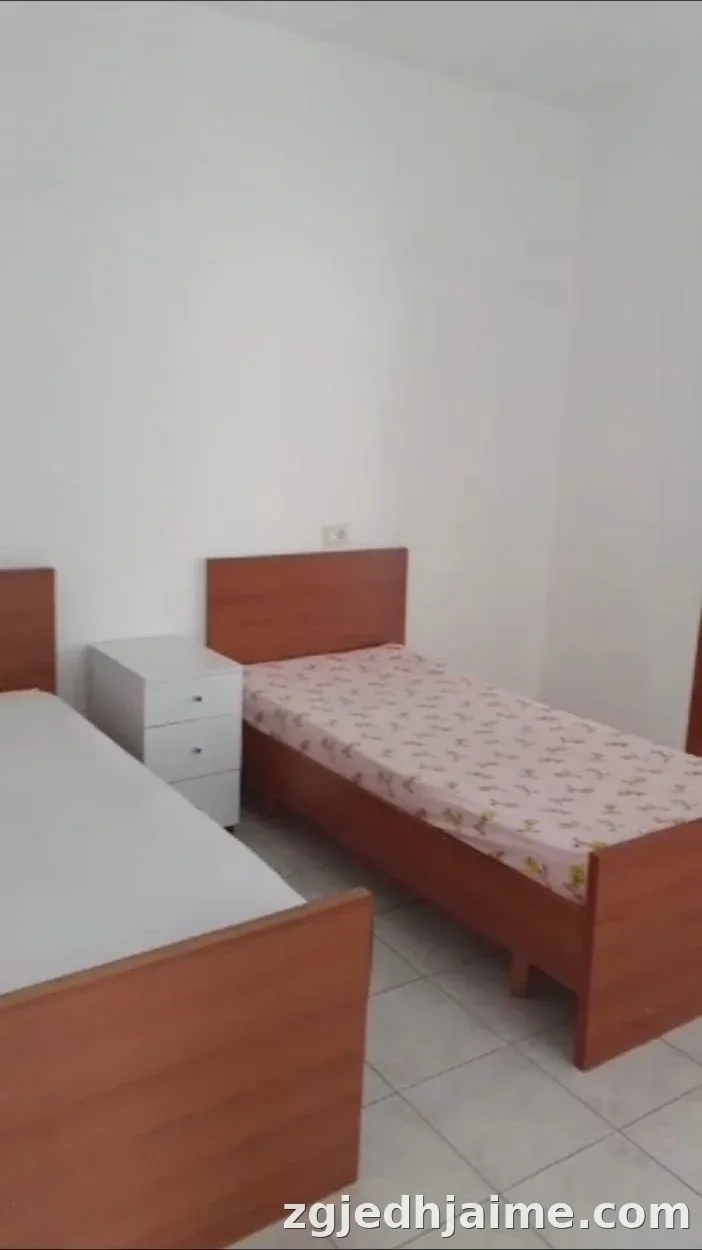 APARTAMENT 1+1.28000 LEKE.ISH TREGU ELEKTRIK.BAR ITS OK — foto 1