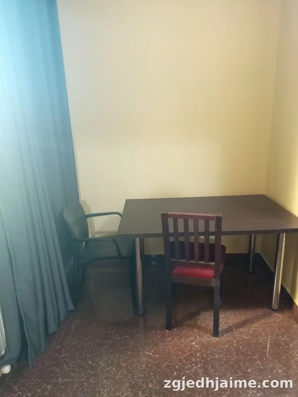 APARTAMENT 1+1 45,000 LEKE PRANE FAKULTETIT EKONOMIK — foto 2