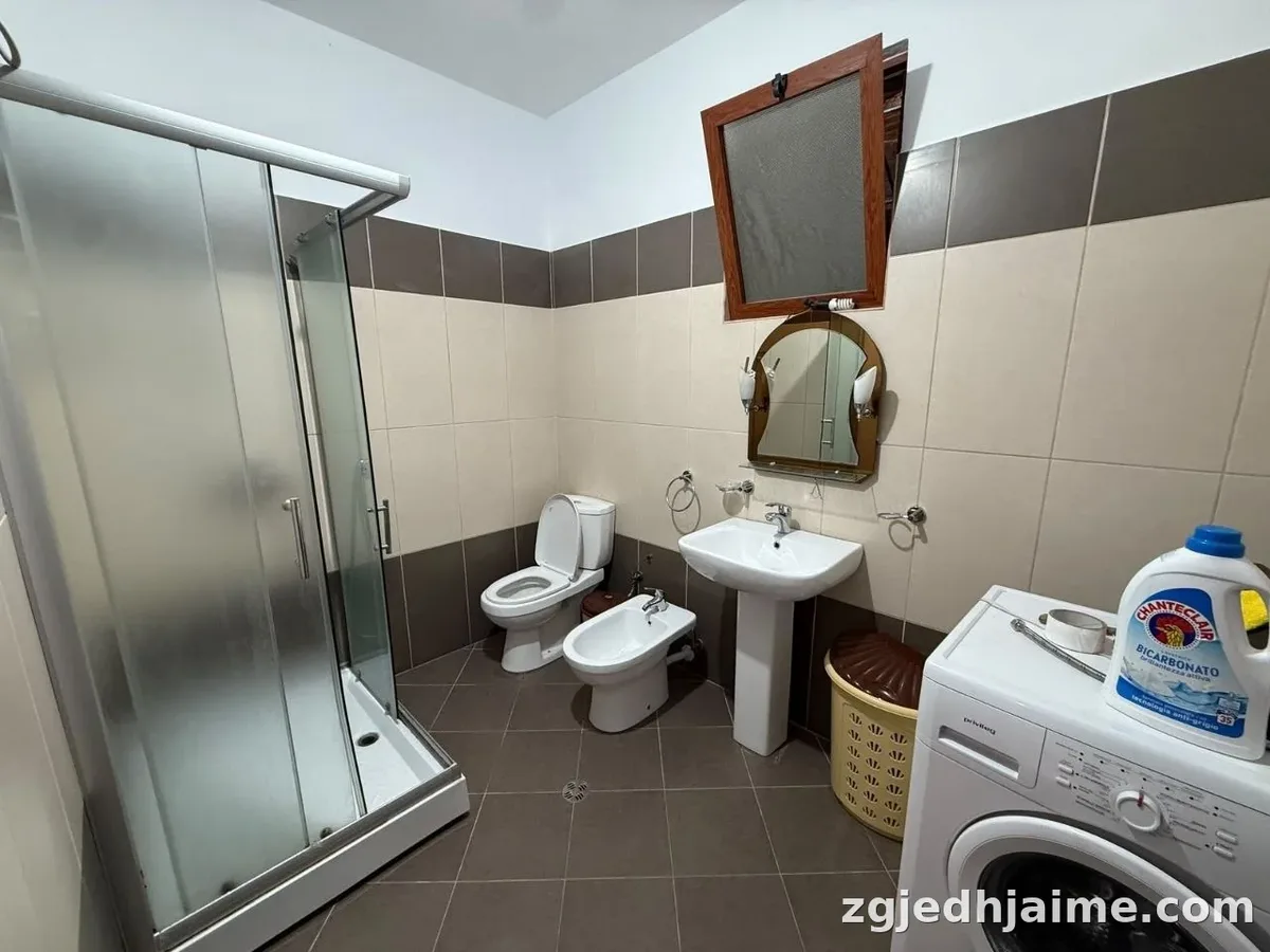 APARTAMENT 1+1 40,000 LEKE BULEVARDI I RI — foto 4