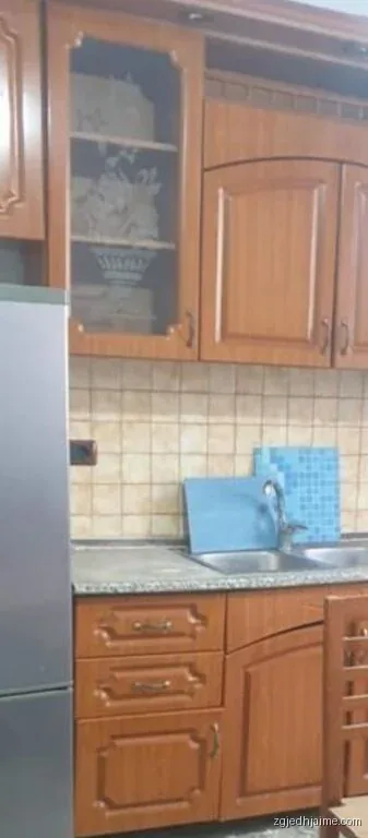 APARTAMENT 1+1. 25000 LEKE,BAR ITS OK.ISH TREGU ELEKTRIK — foto 3