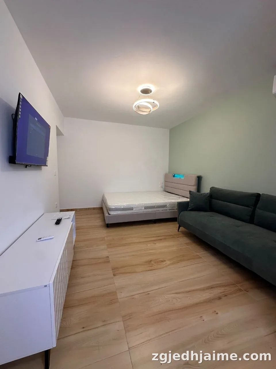 APARTAMENT 1+1 48,000 LEKE ISH-TREGU ELEKTRIK — foto 2