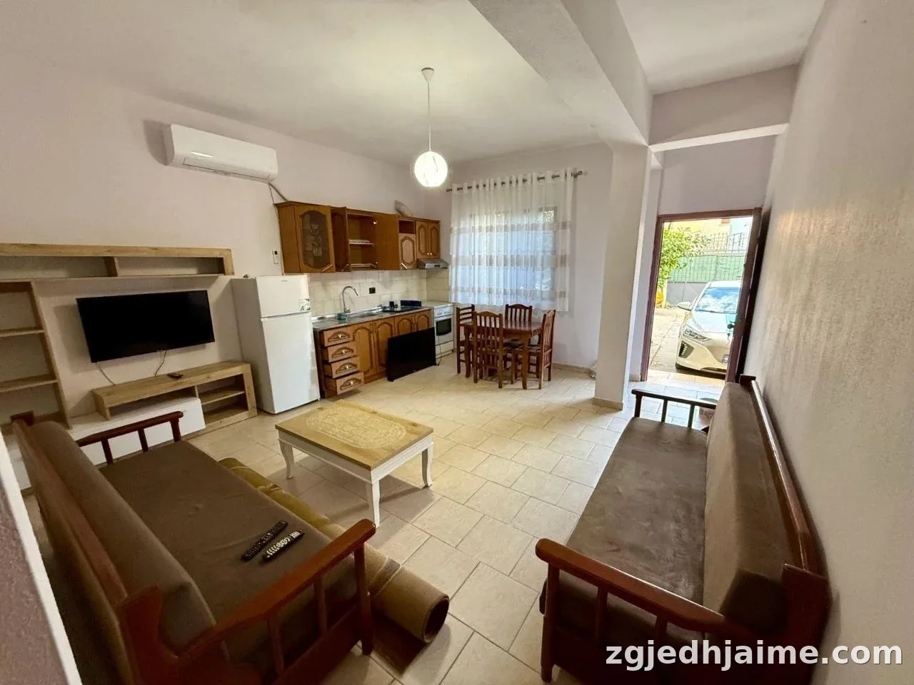 APARTAMENT 1+1 35,000 LEKE ASTIR — foto 1