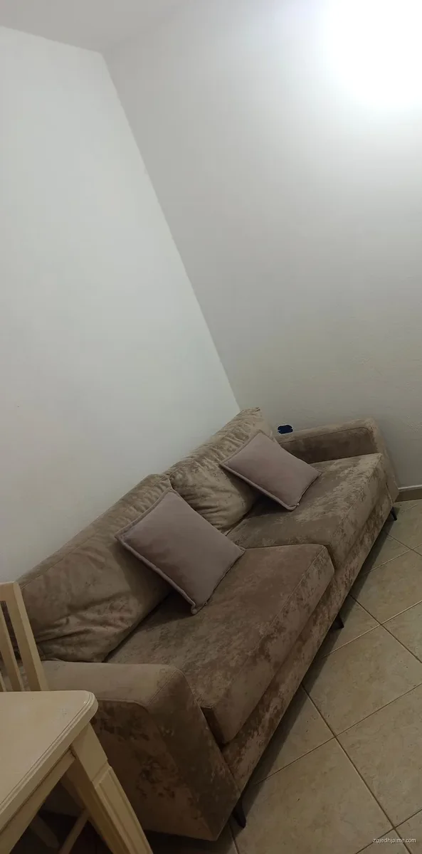 APARTAMENT 1+1. 26000 LEKE.BLACK STONE LOUNGE.RRUGA 5 MAJI