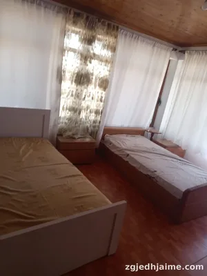 Foto 1/3