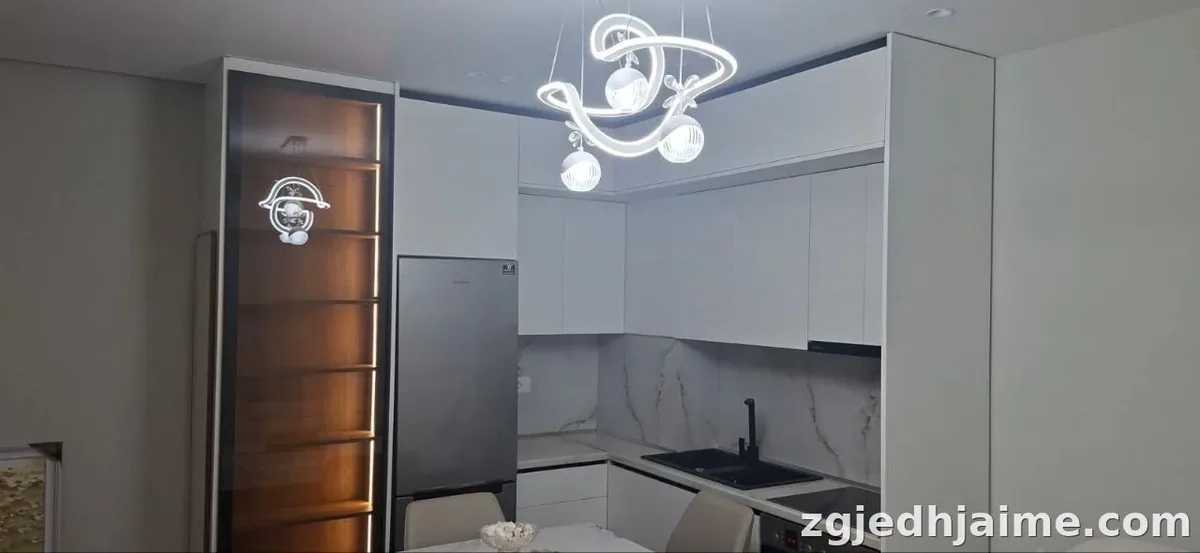 APARTAMENT 1+1 65,000 LEKE QENDER — foto 2