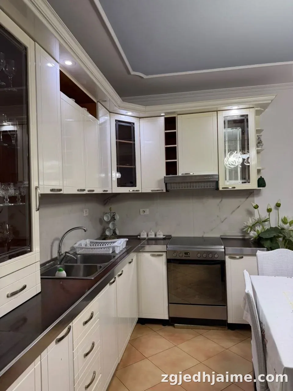 APARTAMENT 2+1 50,000 LEKE BULEVARDI I RI — foto 3
