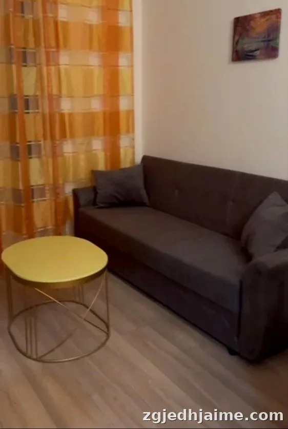 APARTAMENT 1+1 40,000 LEKE ALI DEMI — foto 1