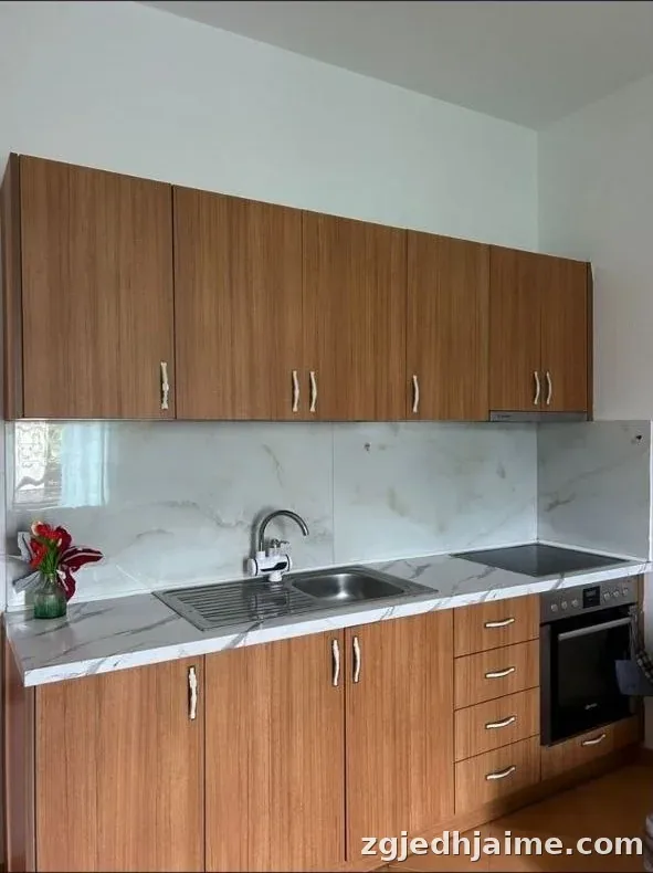 APARTAMENT 1+1 33,000 LEKE ASTIR — foto 1