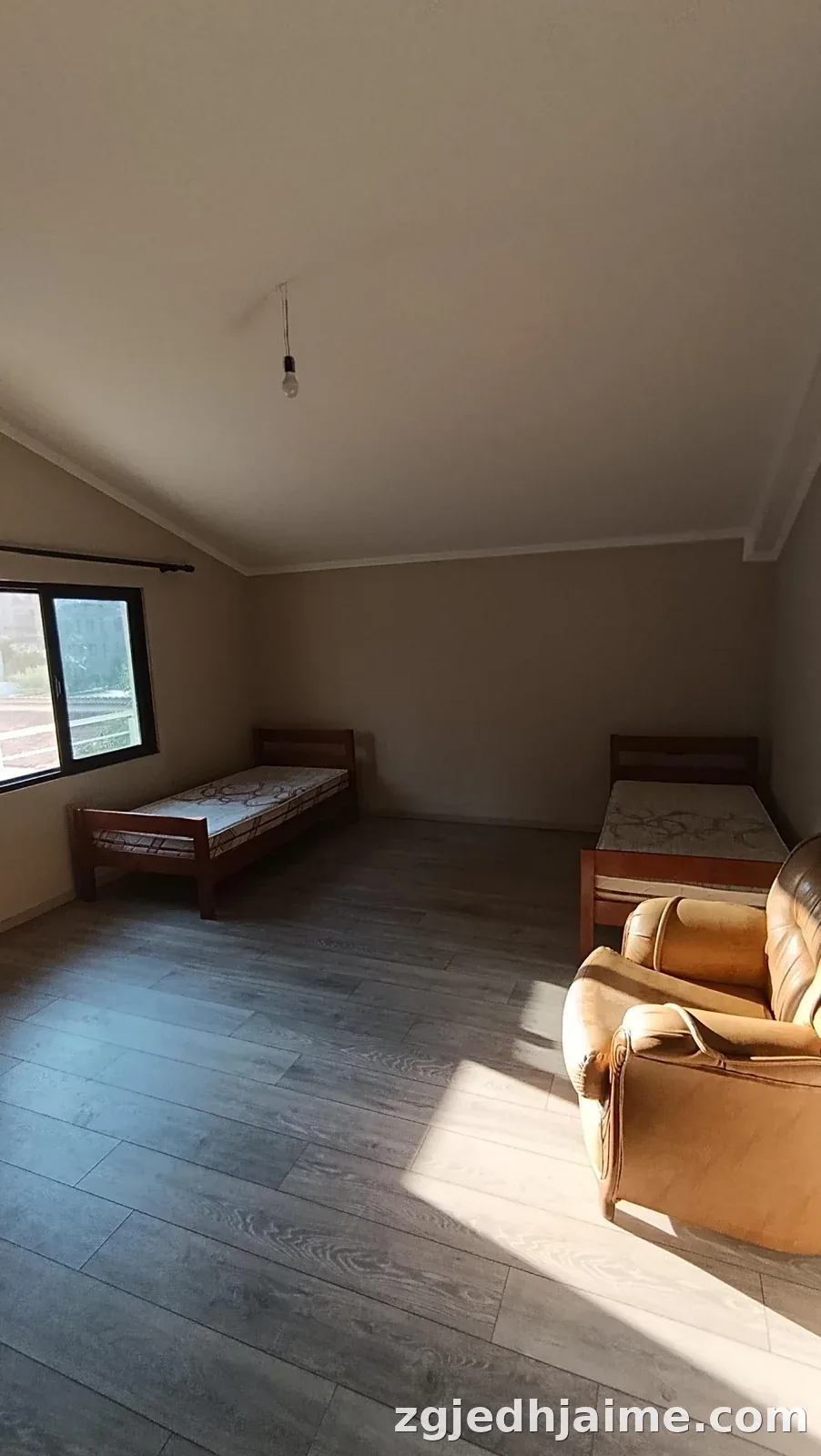 APARTAMENT 1+1. 40000 LEKE.RRUGA 5 MAJI — foto 5