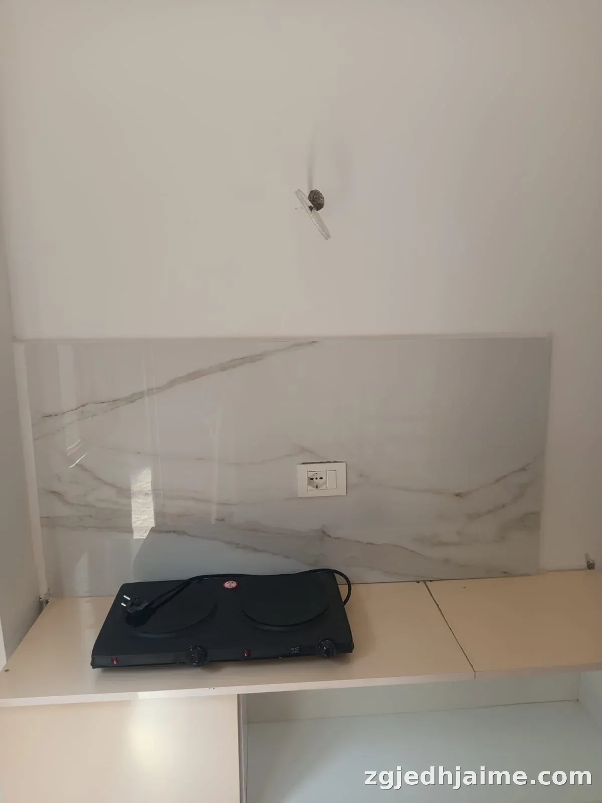 APARTAMENT 1+1. 28000 LEKE.QYTET STUDENTI. — foto 2