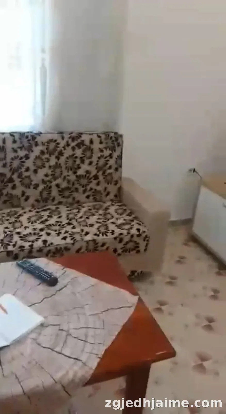 Apartament 1+1. 27000 leke.Pas Spitalit Amerikan 2 — foto 1