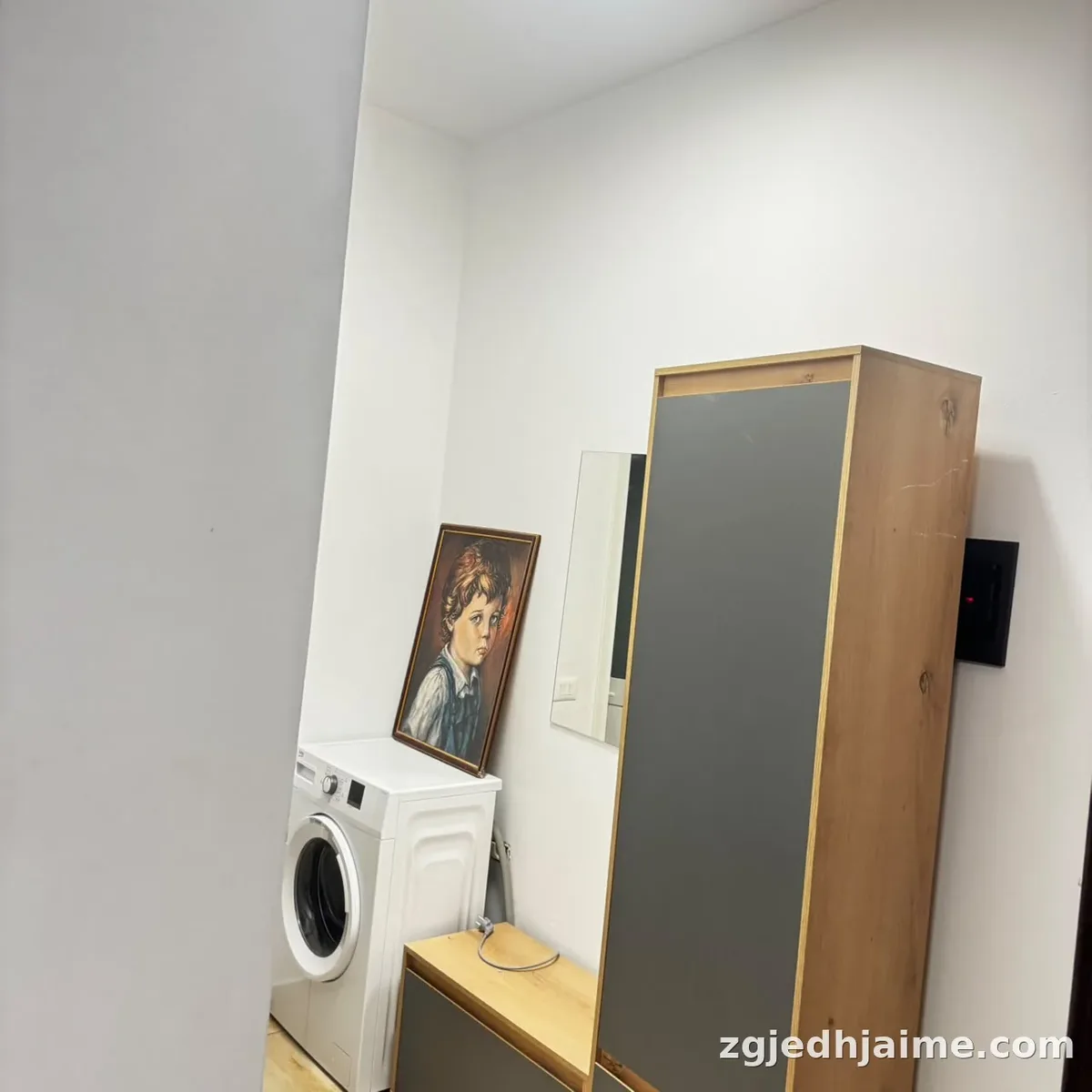 APARTAMENT 1+1 55,000 LEKE 5 MAJ — foto 3