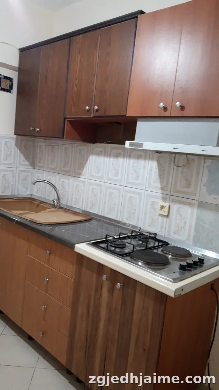 APARTAMENT 1+1 33,000 LEKE ASTIR — foto 1