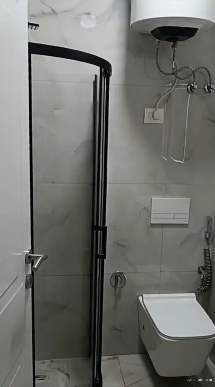 APARTAMENT 1+1. 40000 LEKE.RRUGA 5 MAJI — foto 5