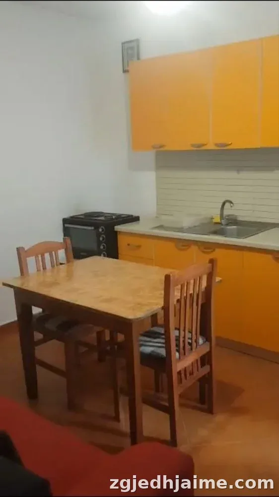 APARTAMENT 1+1 25,000 LEKE QYTET STUDENTI — foto 2