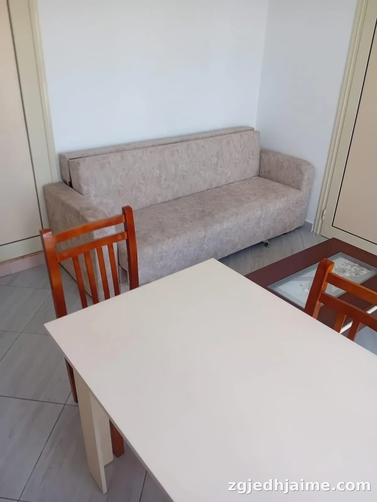 APARTAMENT 1+1. 28000 LEKE.PAS SPITALIT AMERIKAN 2 — foto 2