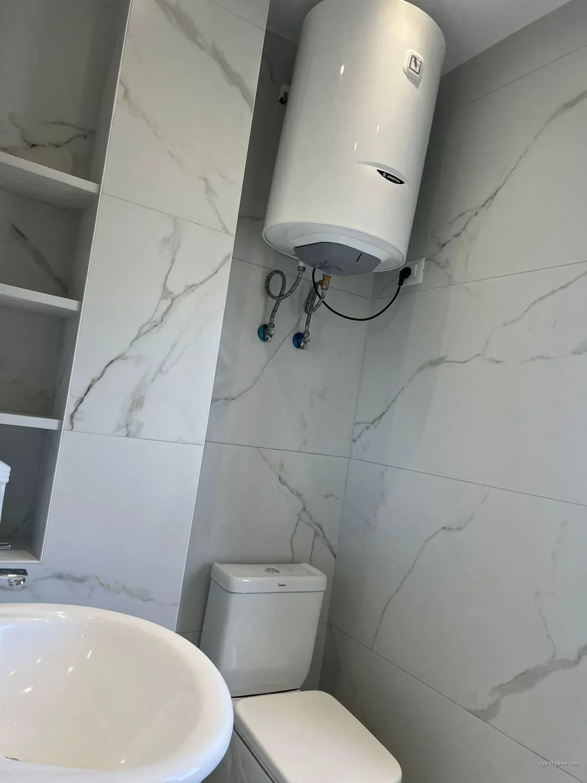 APARTAMENT 2+1. 350 EURO.ASTIR — foto 2