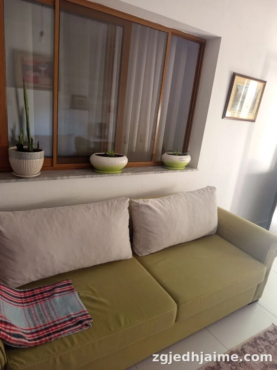 APARTAMENT 1+1 35,000 LEKE QYTET STUDENTI — foto 2