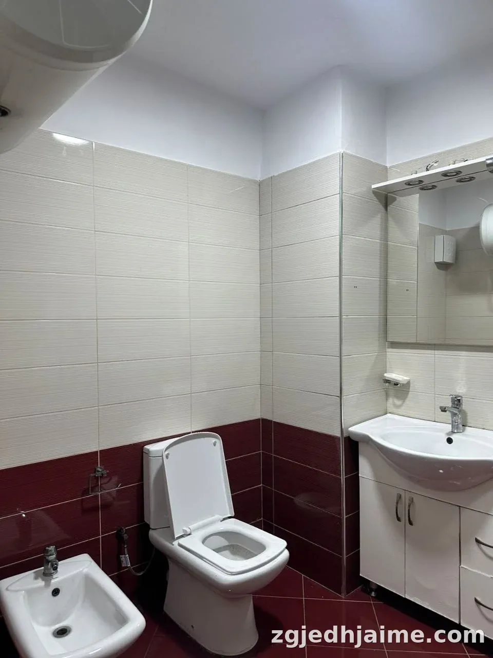 APARTAMENT 2+1 90,000 LEKE LAPRAKE — foto 4