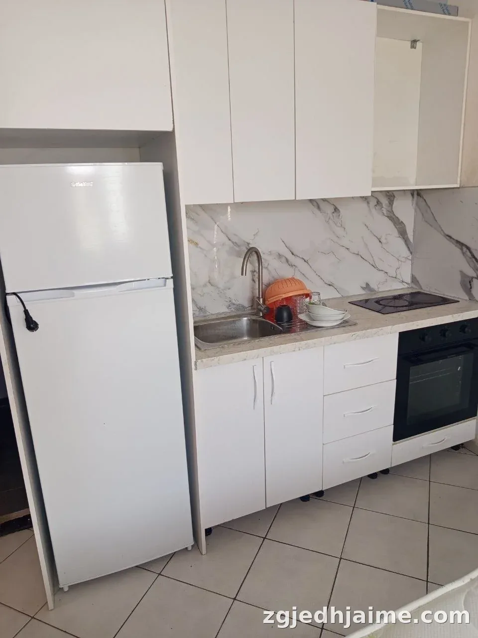 GARSONIERE 300 EURO VILAT GJERMANE — foto 2