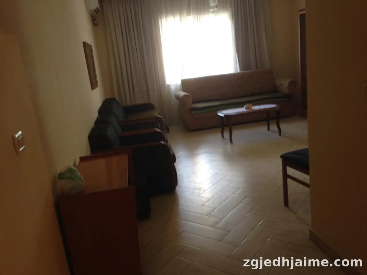 APARTAMENT 1+1. 50000 LEKE.RRUGA E ELBASANIT — foto 3