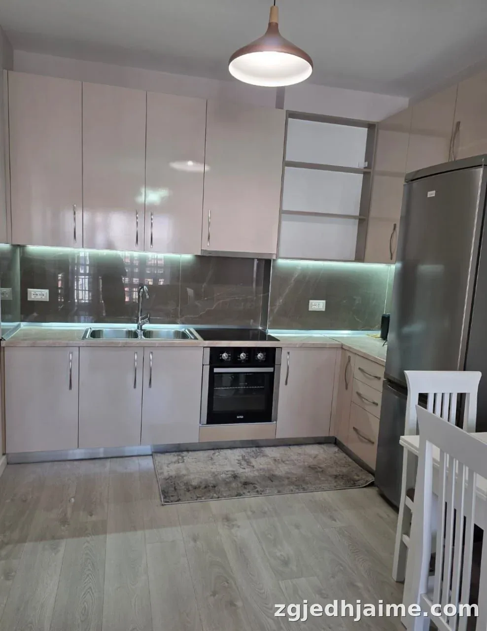 APARTAMENT 1+1 46,000 LEKE ASTIR — foto 2