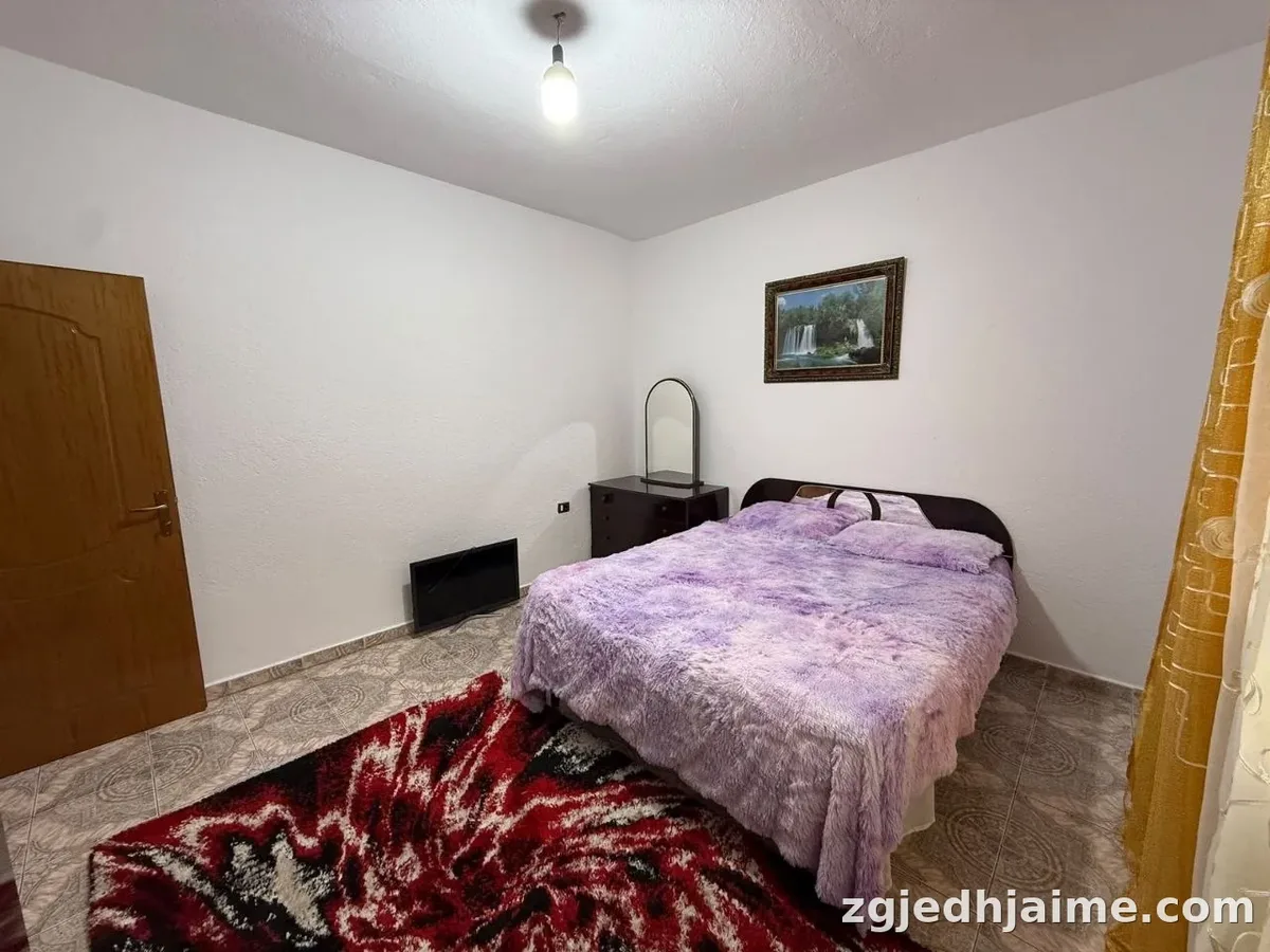 APARTAMENT 1+1 40,000 LEKE BULEVARDI I RI — foto 3