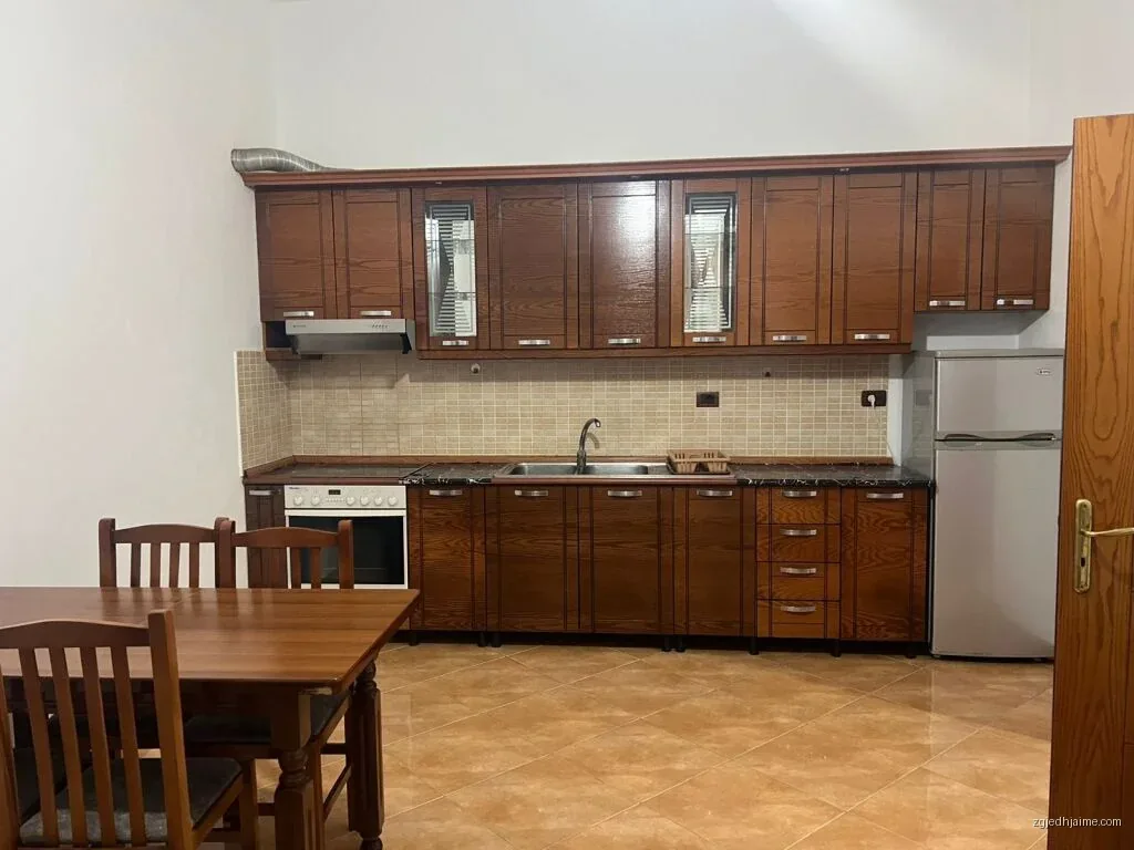 APARTAMENT 1+1. 28000 LEKE.QYTET STUDENTI — foto 2