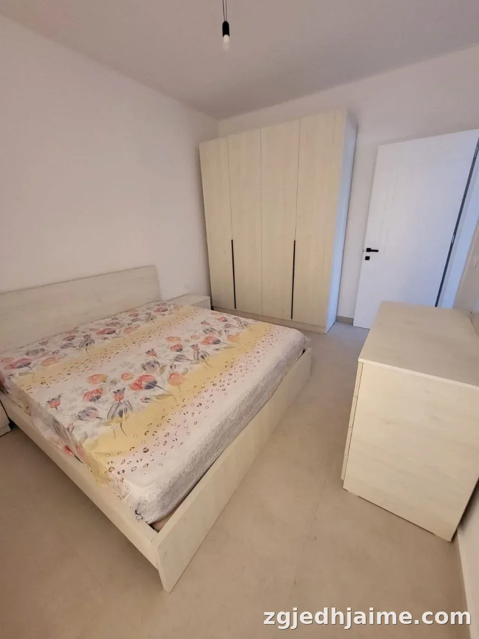 APARTAMENT 1+1 35,000 LEKE QYTET STUDENTI — foto 1