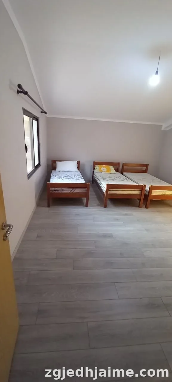APARTAMENT 1+1. 40000 LEKE.RRUGA 5 MAJI — foto 3