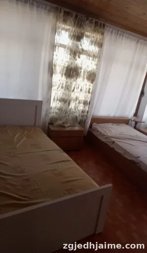 Foto 1/3