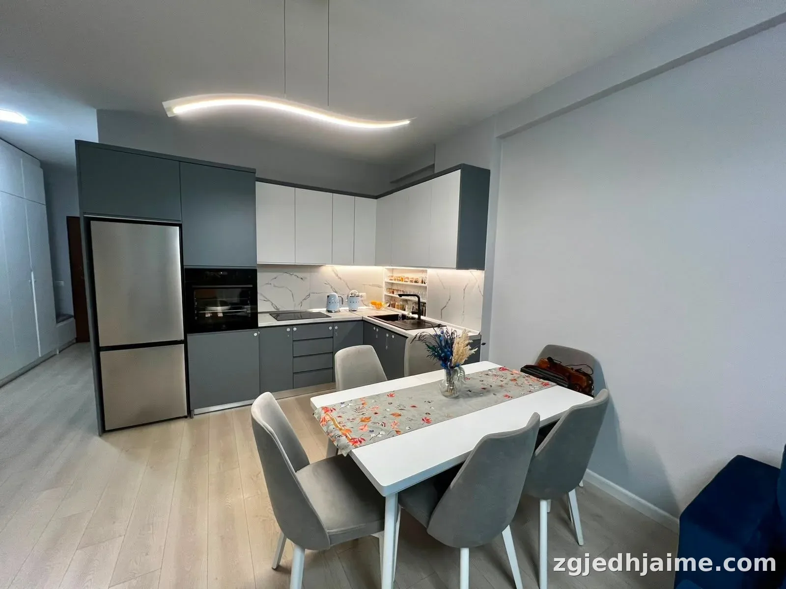 APARTAMENT 2+1+2 TUALETE. 70000 LEKE.DON BOSKO. — foto 2